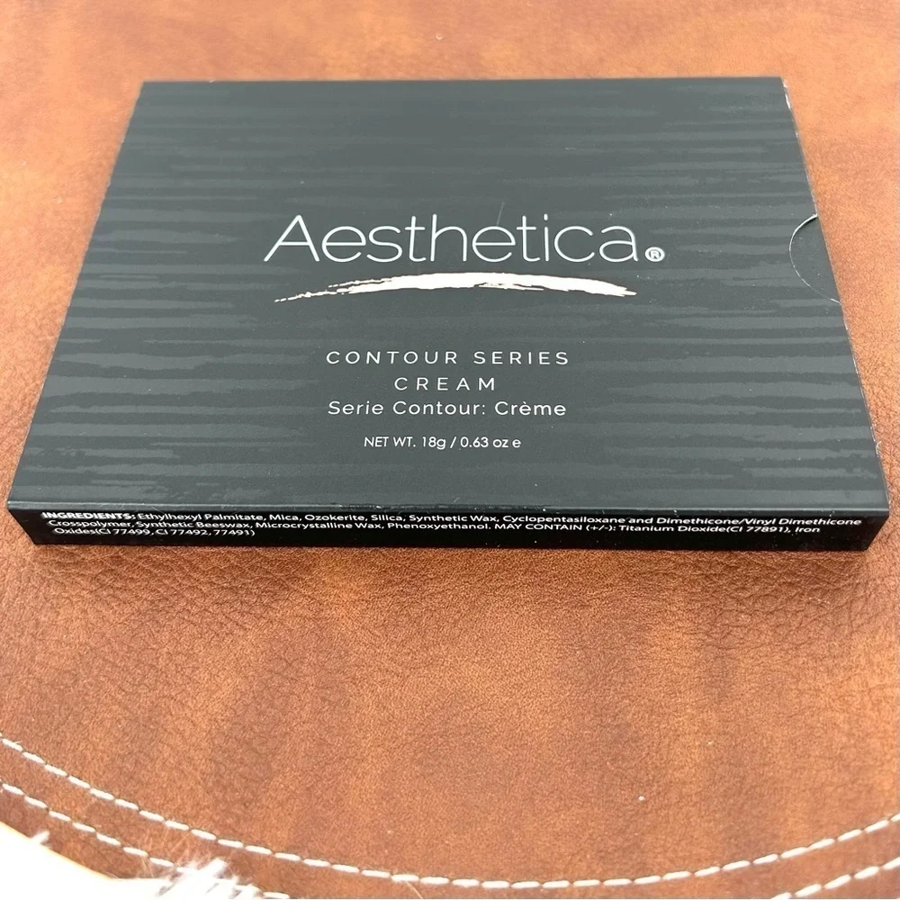 AESTHETICA Contour Creme Kit - Picture 5 of 7